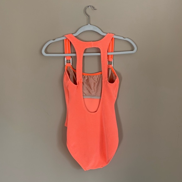 Vintage One-Piece Swimsuit - Picture 4 of 7